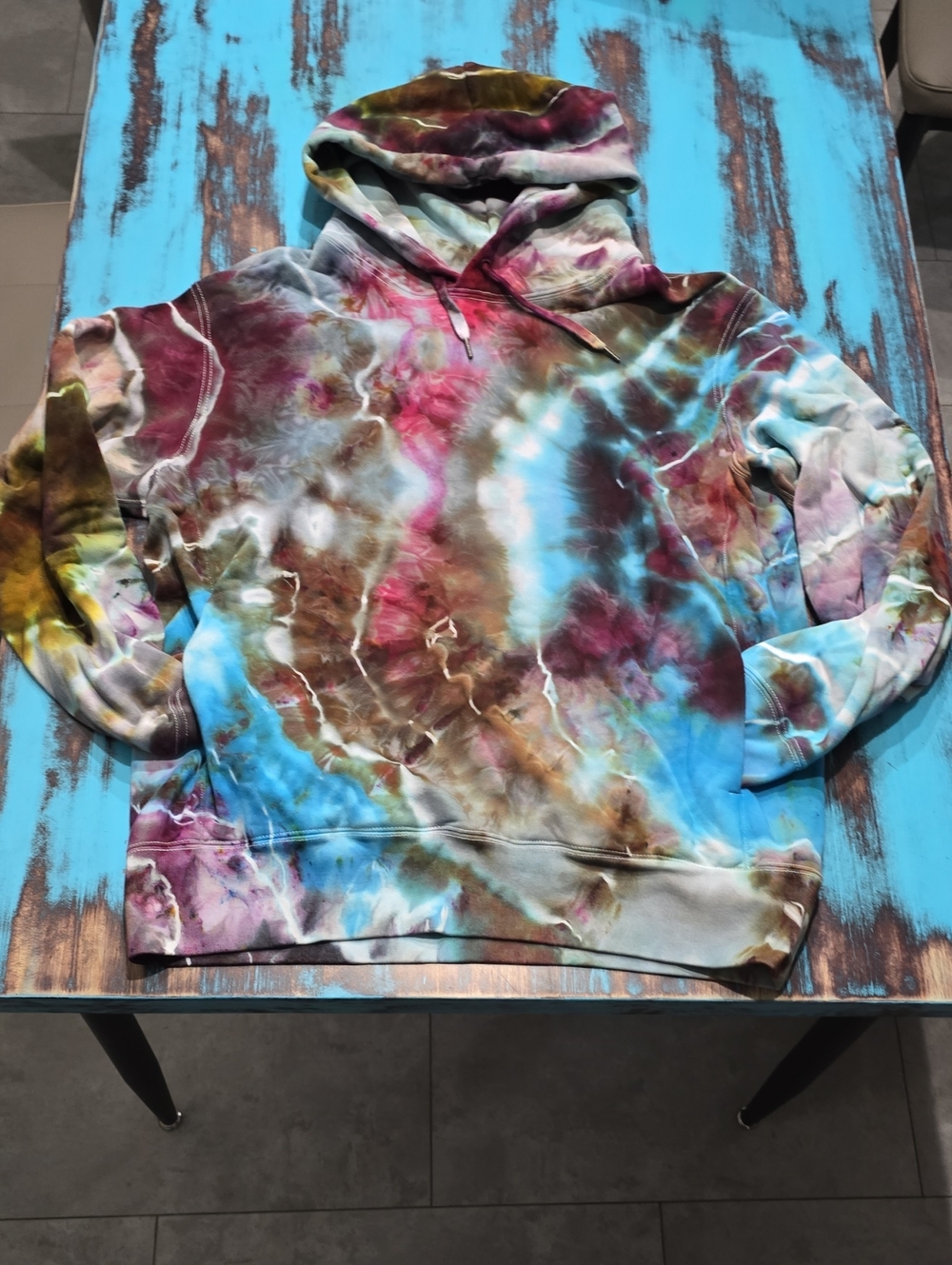 Geode Tie-Dye Pullover Hoodie - Multicolor